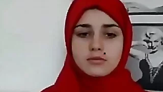Arab teenage heads undisguised